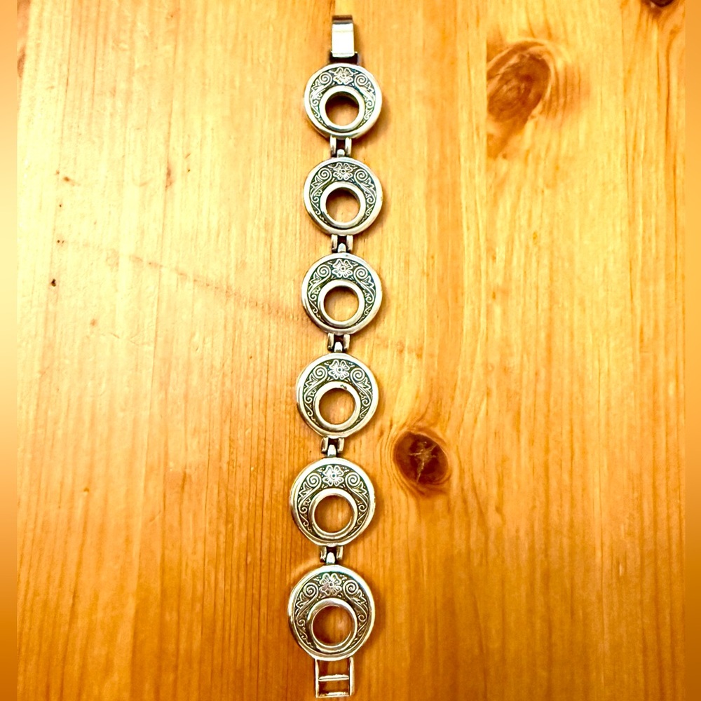 Brighton Hyde park oval links bracelet